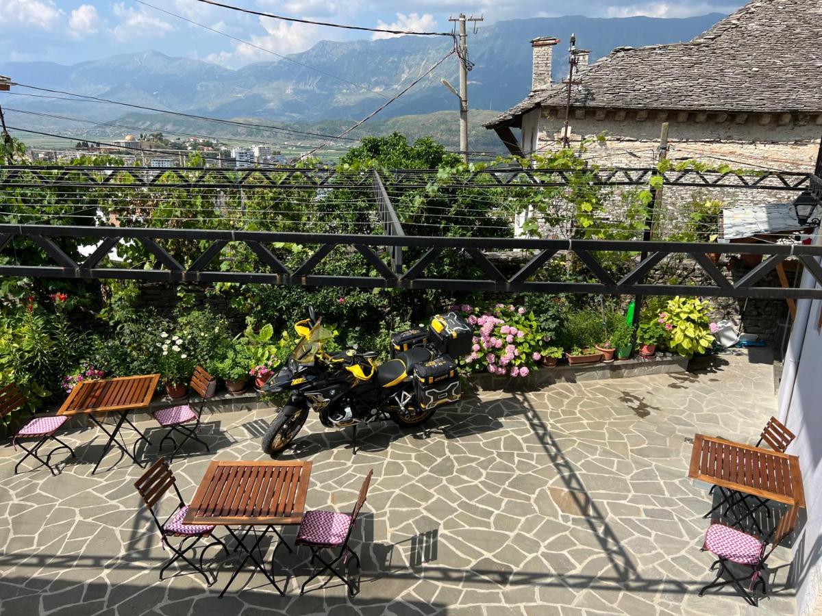 Palorto Hotel Gjirokaster Exterior photo